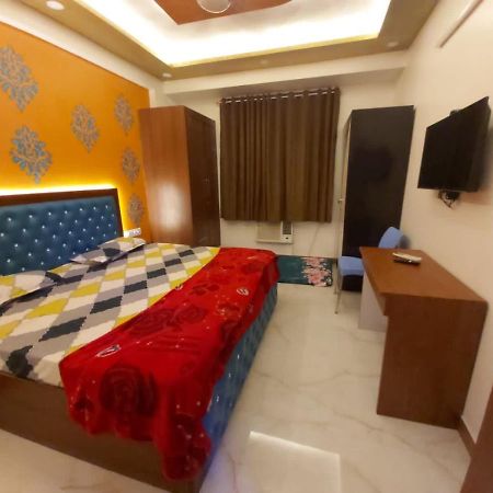 Karni Villa Lovely 2 Bhk Appt And Terrace Jaipur Exterior photo